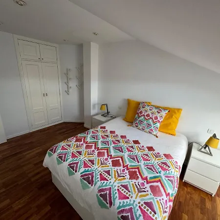 Apartamento Duplex Urb Santa Marta *