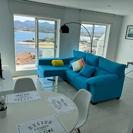 Duplex Urb Santa Marta Apartment *