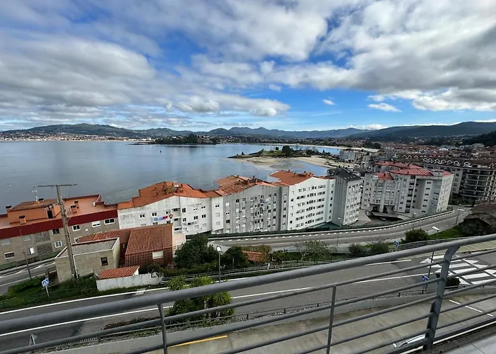 Duplex Urb Santa Marta * Baiona